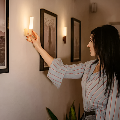 GlowBar™ | Motion Wall Light